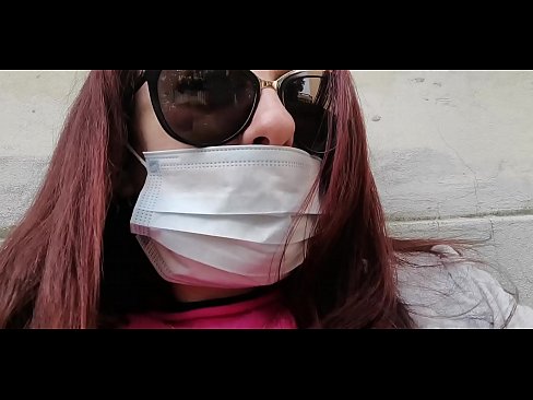 ❤️ Николета му се одмаздува на соседот и моча во неговата гаража (Специјален италијански карантин Covid19) ️  Секс кај нас ❤